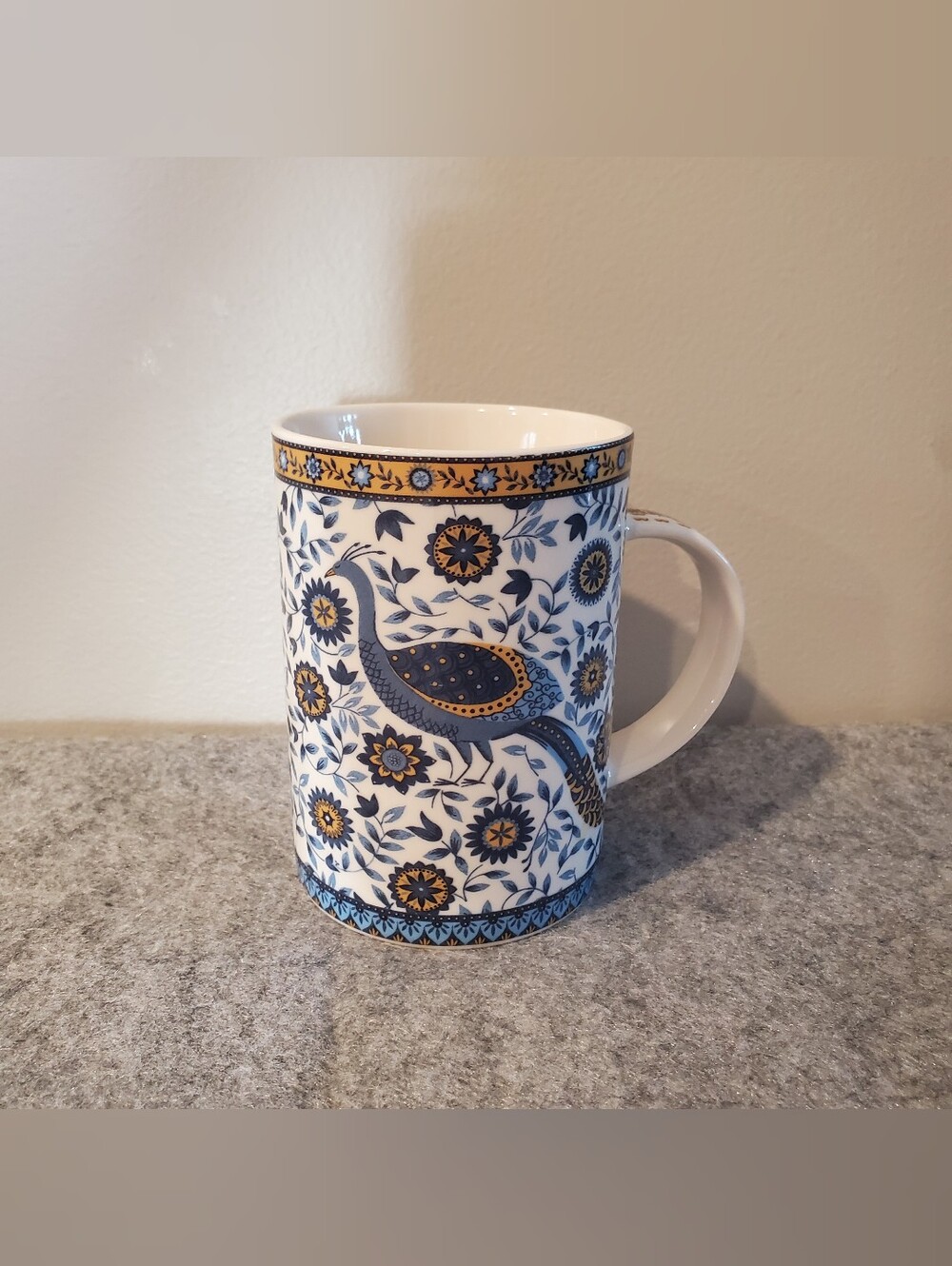 Queens Blue Story Udai Palace Peacock Mug Churchill Porcelain Coffee Cup 3 3/4"H